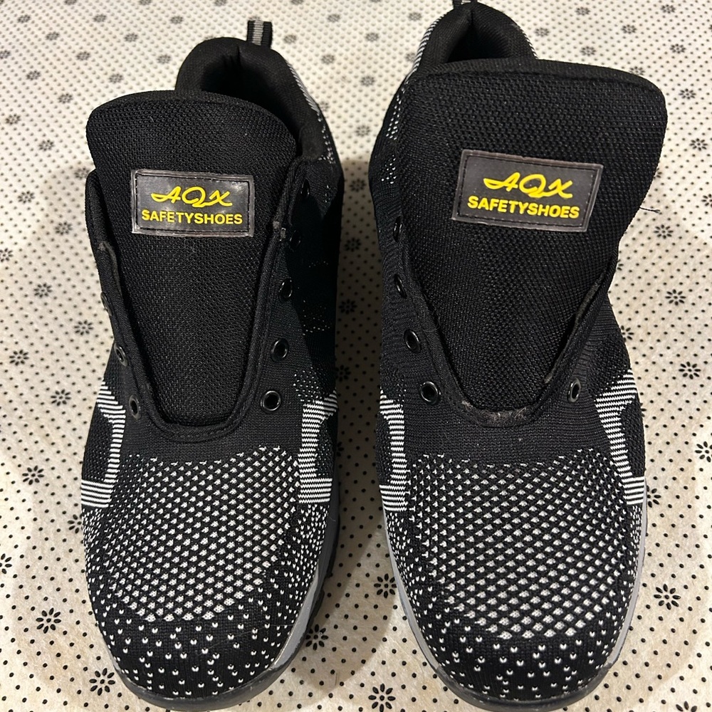 Black and White Men's Safety Sneakers / Work Shoes